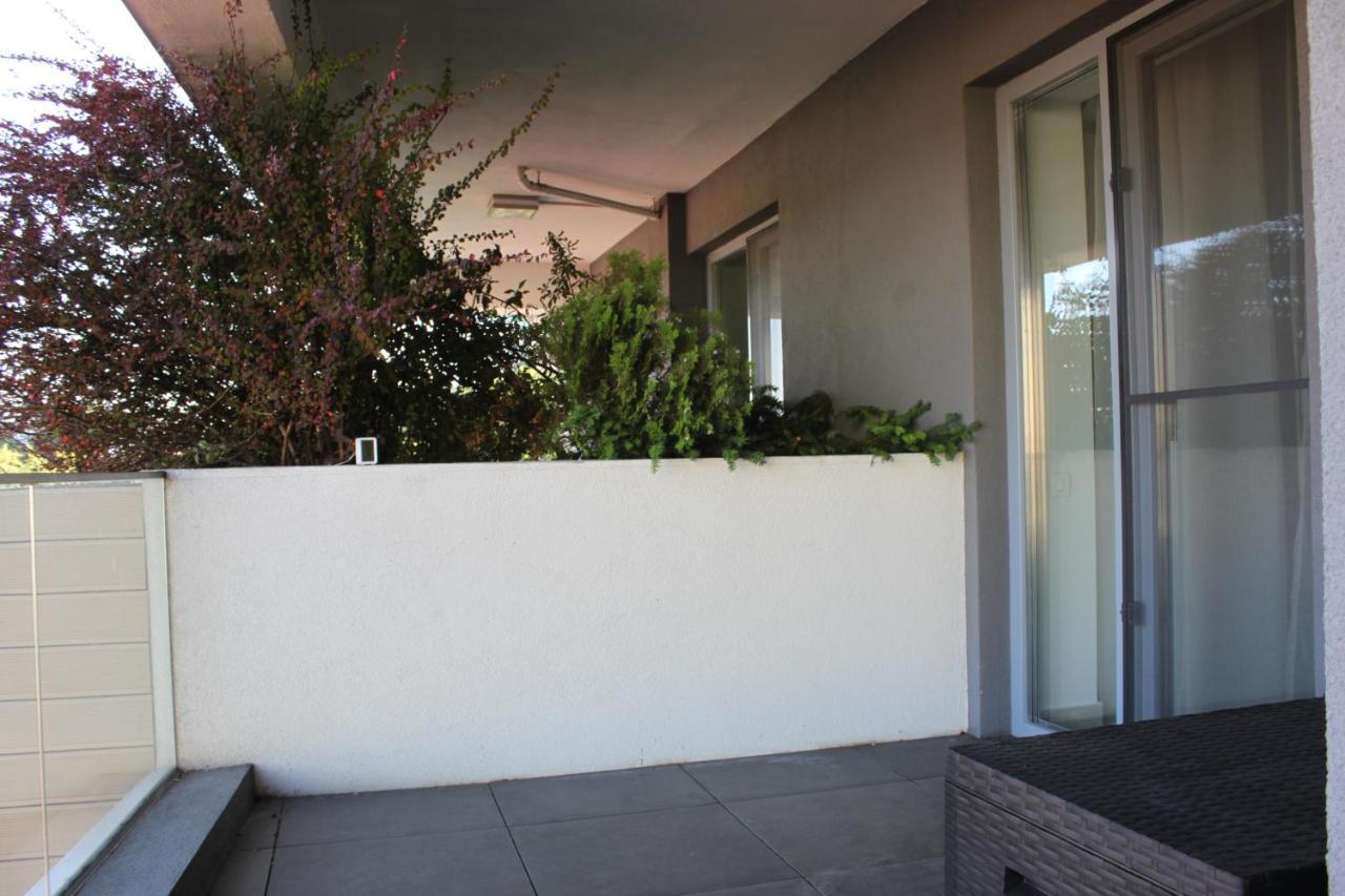 Central District Cuza 99 Apartament Bucureşti